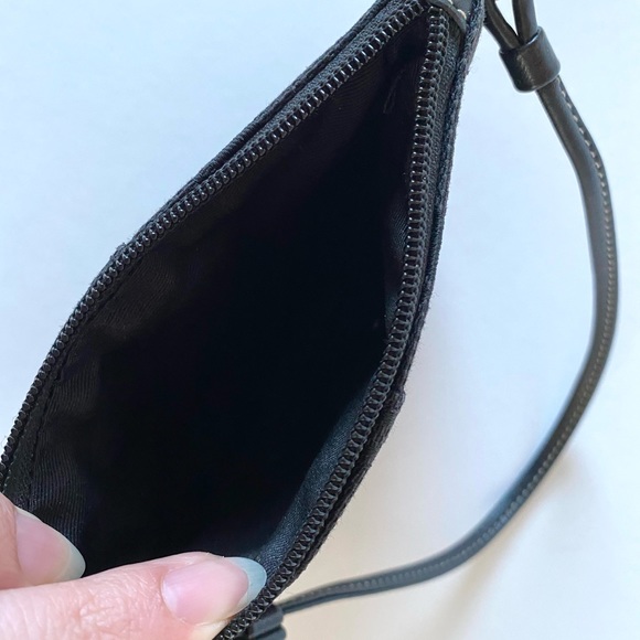 Coach RARE Black Leather Trim Wristlet - Picture 4 of 4